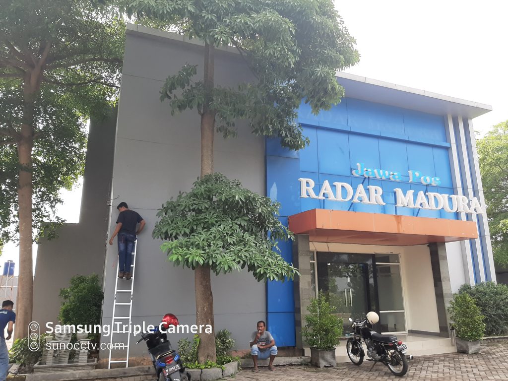 pemasangan CCTV di bangkalan - Radar Jawa Pos